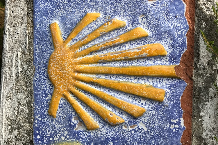 camino-primitivo-pilgrimsrute-musling-symbol-spanien