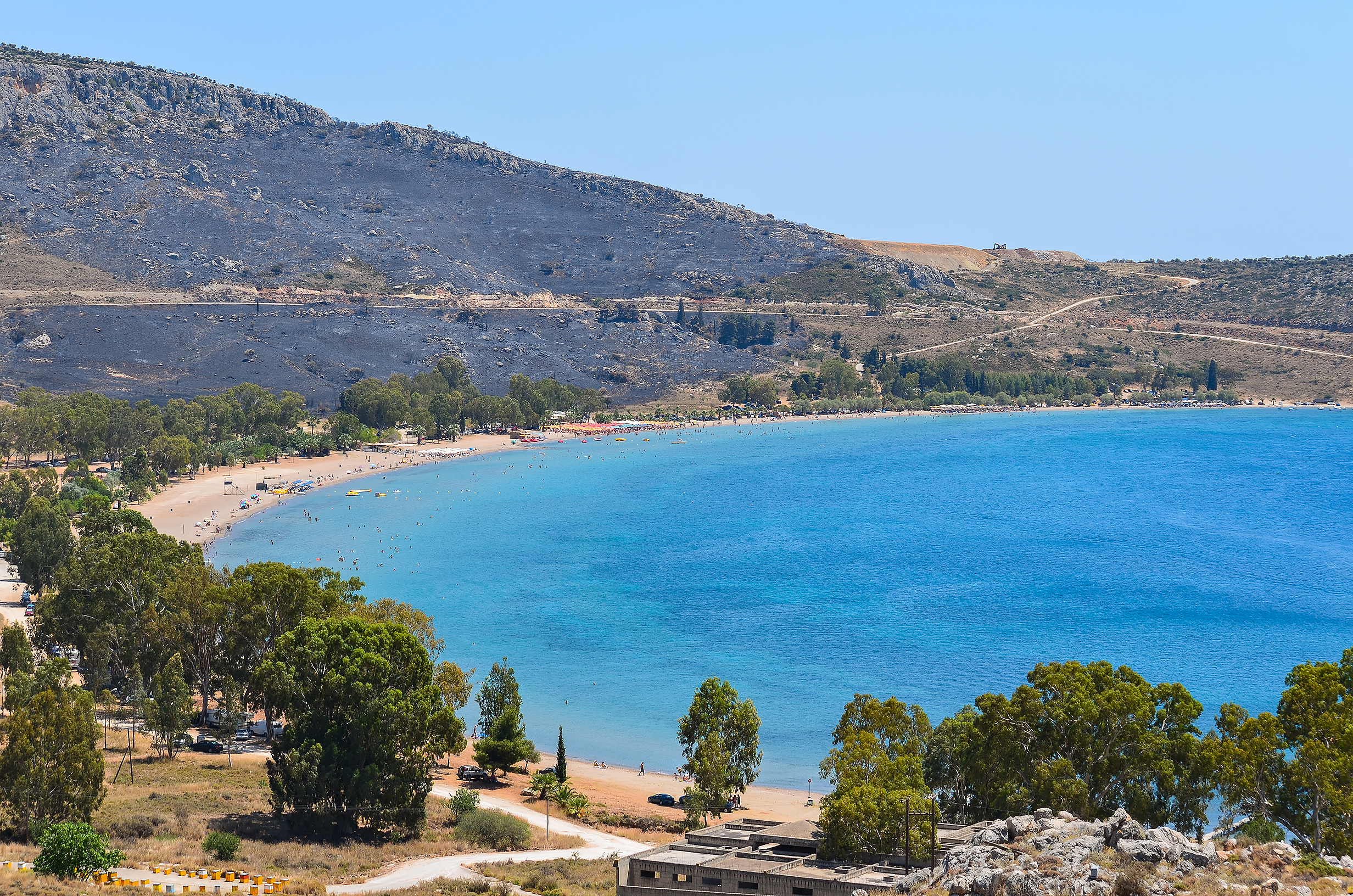 Karathona strand ved Nafplio på Peloponnes - vandrerute langs kysten