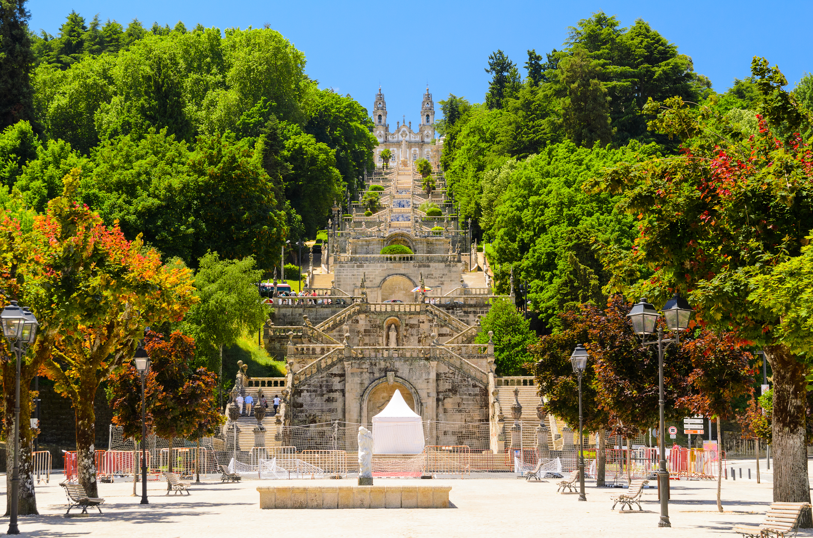 Helligdommen Nossa Senhora dos Remedios med monumental baroktrappe i Lamego Portugal