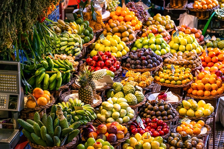 mercado-lavradores-eksotiske-frugter-funchal-madeira
