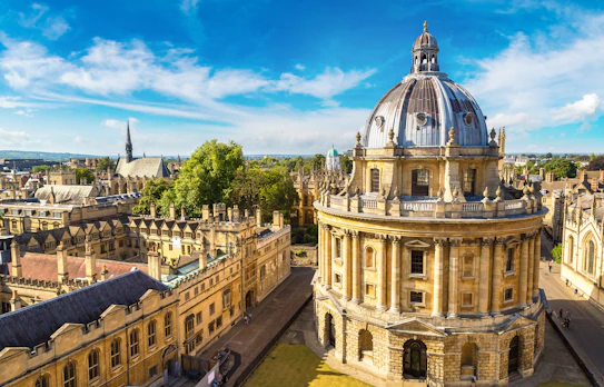 Oxford Universitet Radcliffe Camera bibliotek med ikonisk kuppel og klassisk arkitektur