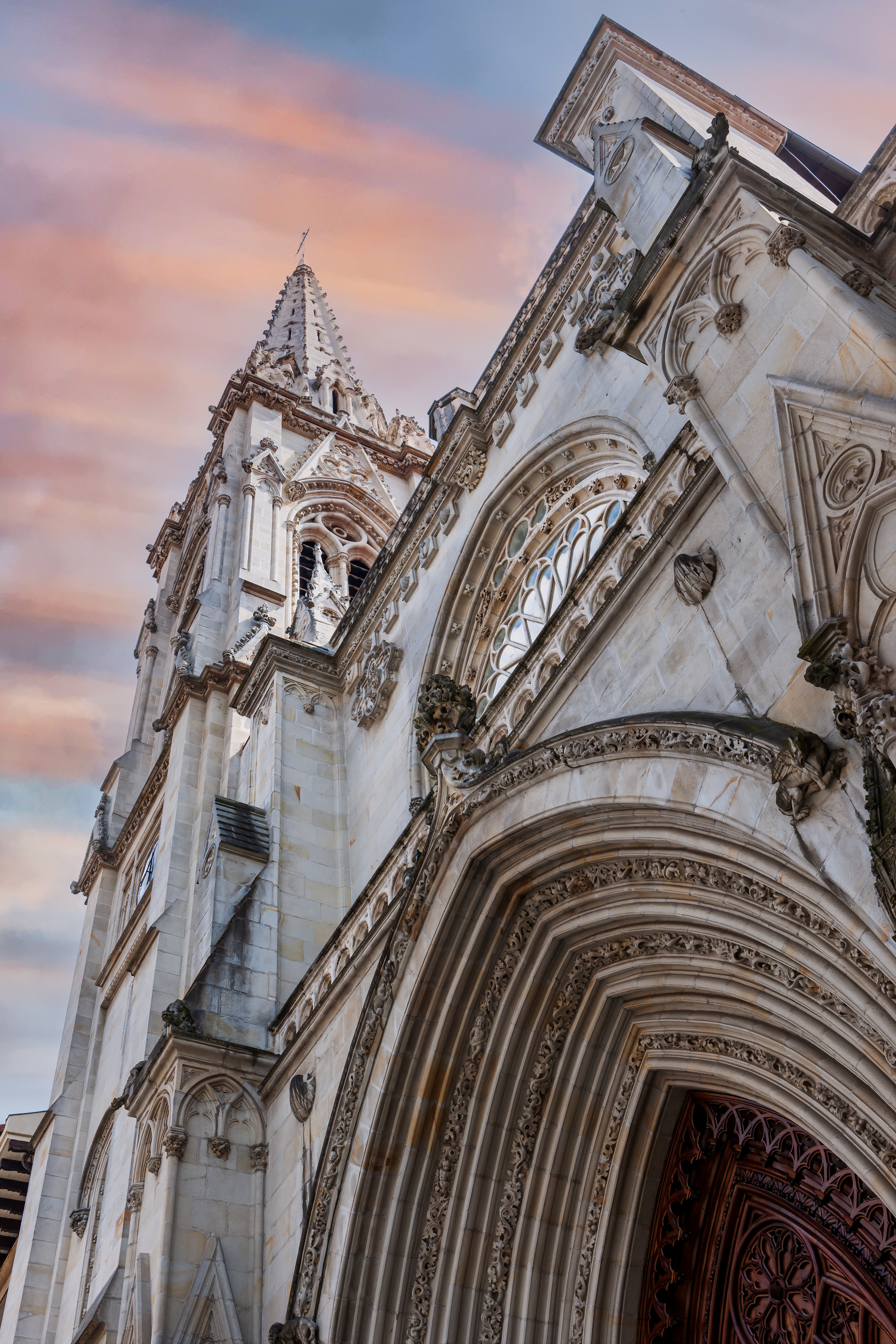 santiago-katedral-bilbao-baskerlandet-spanien