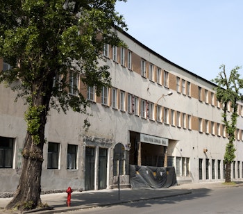 Den historiske Oskar Schindler fabriksbygning i Krakow, hvor hundredvis af jøder blev reddet under Holocaust, nu omdannet til museum om 2. verdenskrig