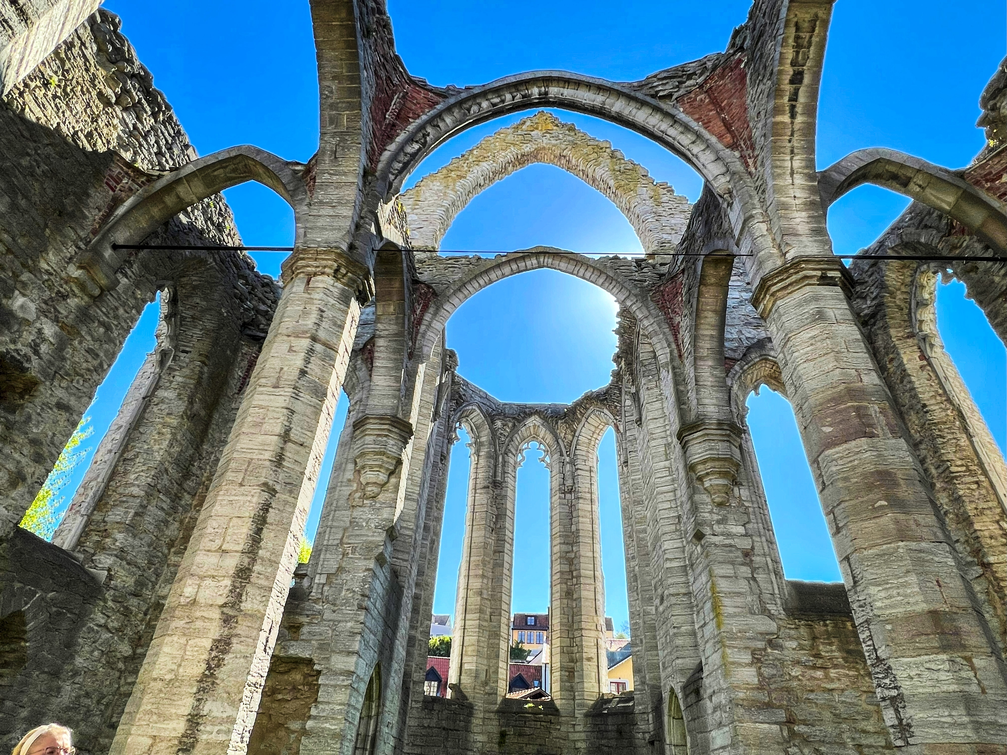 Gamle stenbueer fra St Catherine kirkeruin i Visby på Gotland Sverige