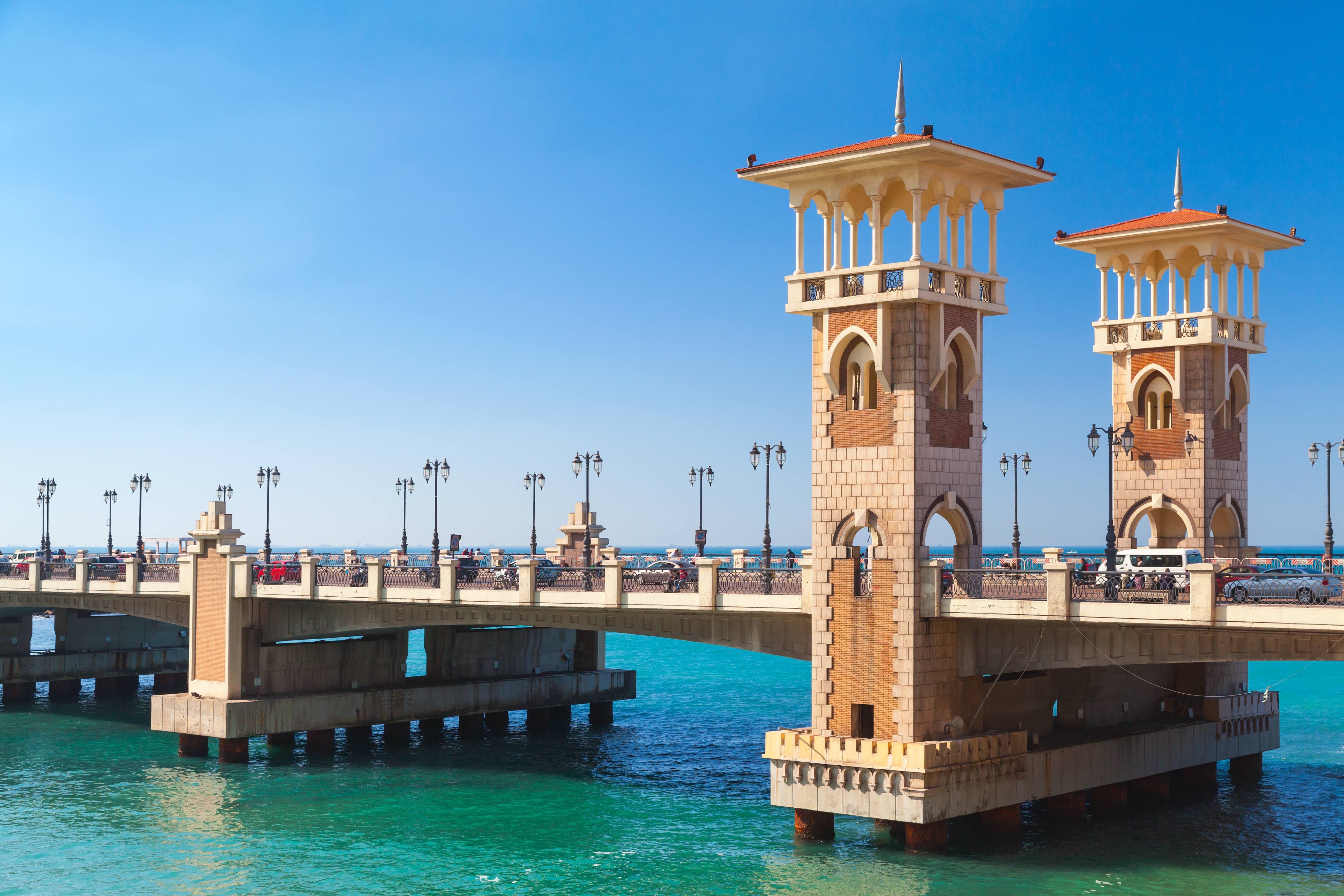Stanley Bro med tvillingetaarne over Middelhavet i Alexandria Egypten