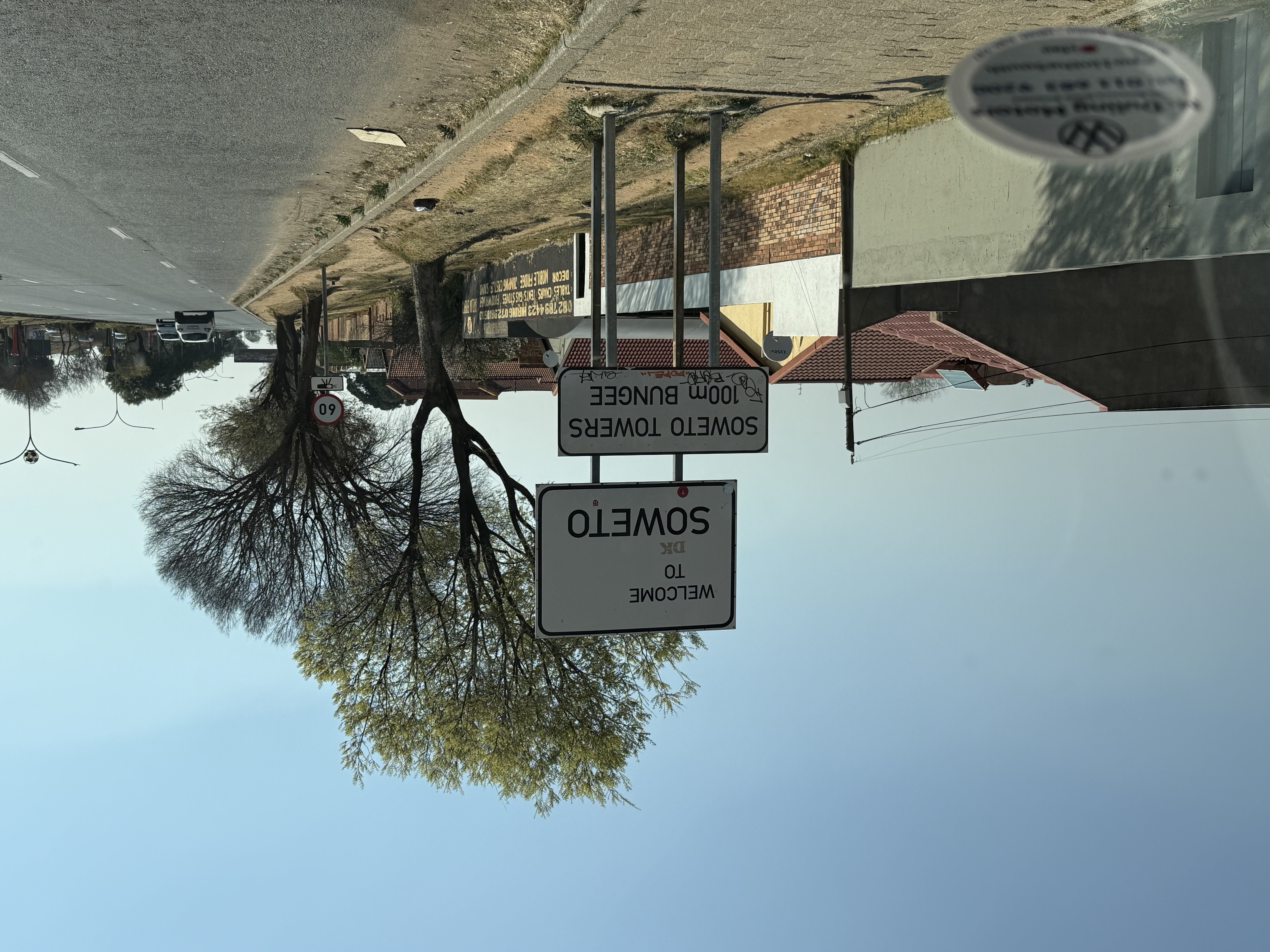 Vejskilt udenfor Soweto i Sydafrika